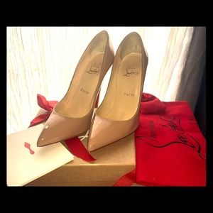 Nude Christian Louboutin 37